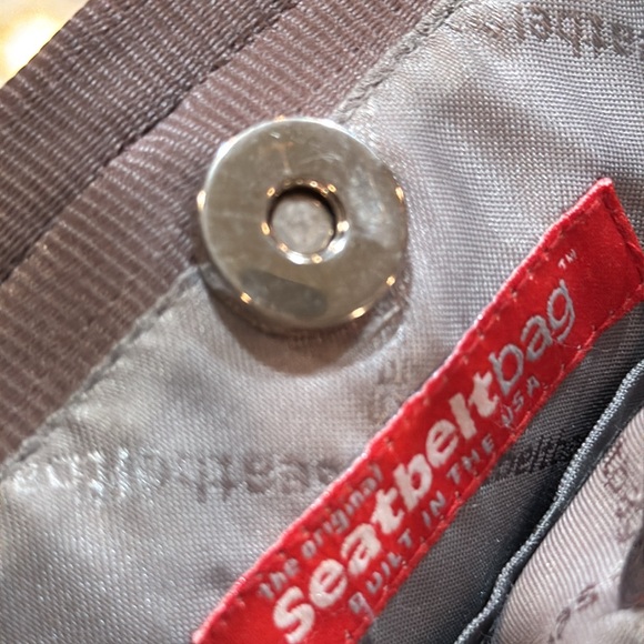 HARVEYS Original Seatbelt Bag • Built In The USA - Picture 13 of 13